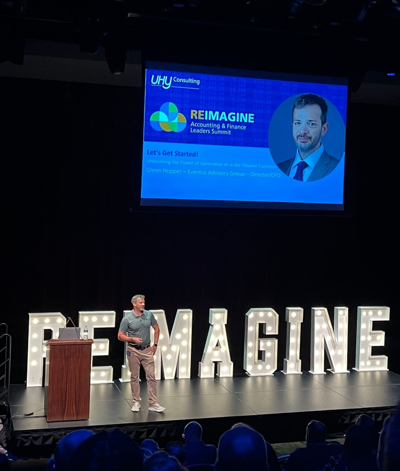 Glenn keynoting the UHY Reimagine Accounting & Finance Leaders Summit